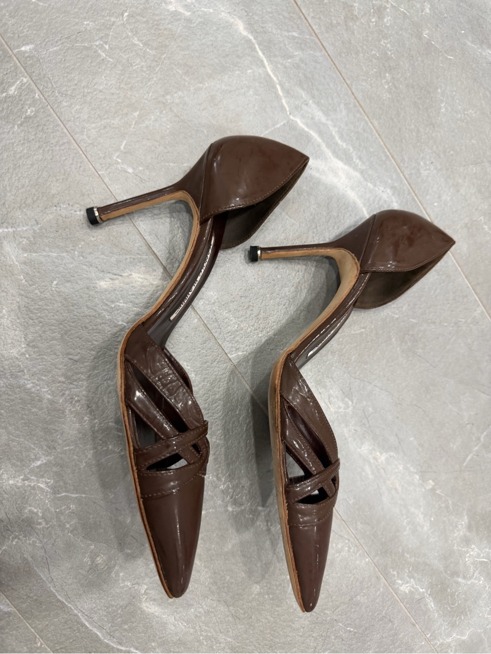 Manolo Blahnik Dark Brown Pointed-Toe D'Orsay Pumps with Woven Strap Detail - Picture 4 of 4